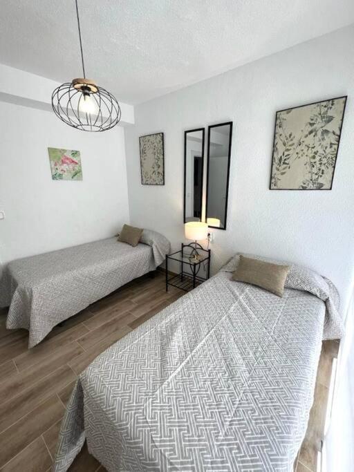 Apartamento Centrico Y En Primera Linea De Playa Lägenhet Benidorm Exteriör bild